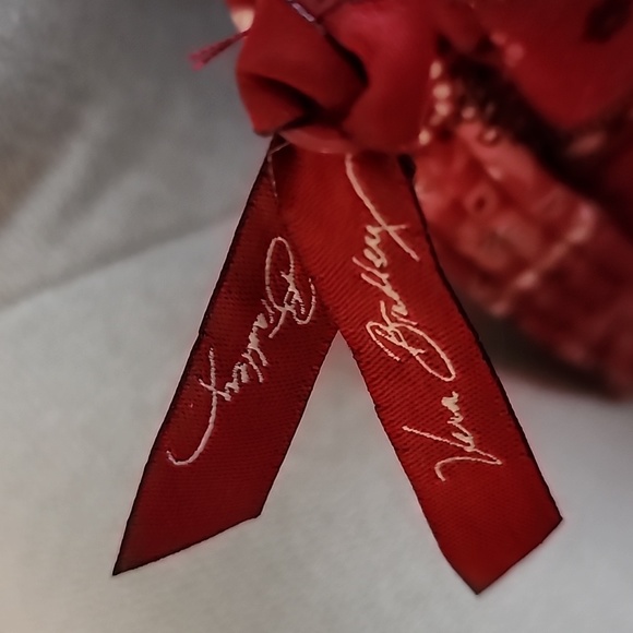 2 Bags Vera Bradley Matching retired Fall pattern.Clean. EUC "Mesa" Red Paisley - Picture 3 of 4